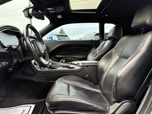 Used 2015 Dodge Challenger SXT Plus w/ Premium Sound Group RWD image 21