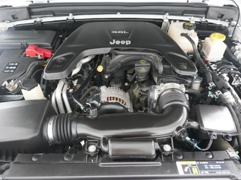Used 2020 Jeep Gladiator Rubicon AWD/4WD image 32