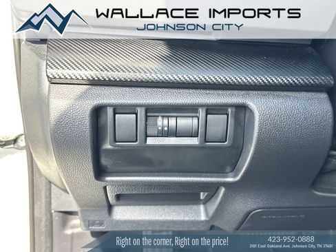 Used 2024 Subaru Crosstrek 2.0i AWD/4WD image 30