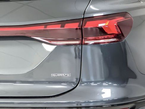 Used 2025 Audi Q6 e-tron Premium Plus AWD/4WD image 27