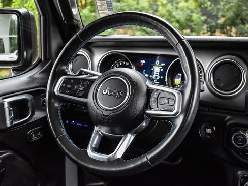 Used 2021 Jeep Wrangler Unlimited Rubicon 4xe w/ Steel Bumper Group image 14