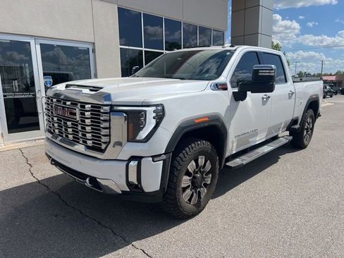 Used 2024 GMC Sierra 2500 Denali w/ Denali Reserve Package image 1