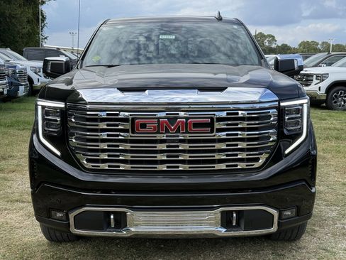 New 2026 GMC Sierra 1500 Denali w/ Denali Reserve Package image 7