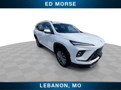 Certified 2026 Buick Enclave Preferred AWD/4WD image 2