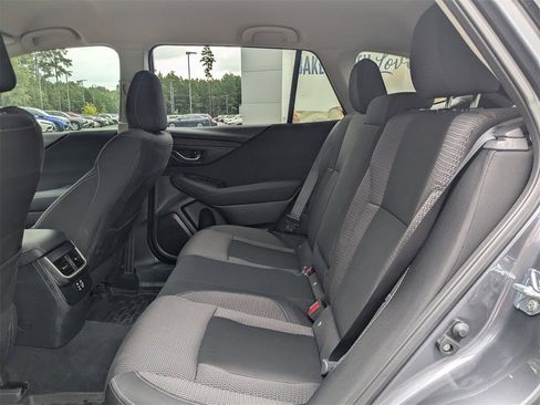 Used 2025 Subaru Outback Premium image 10