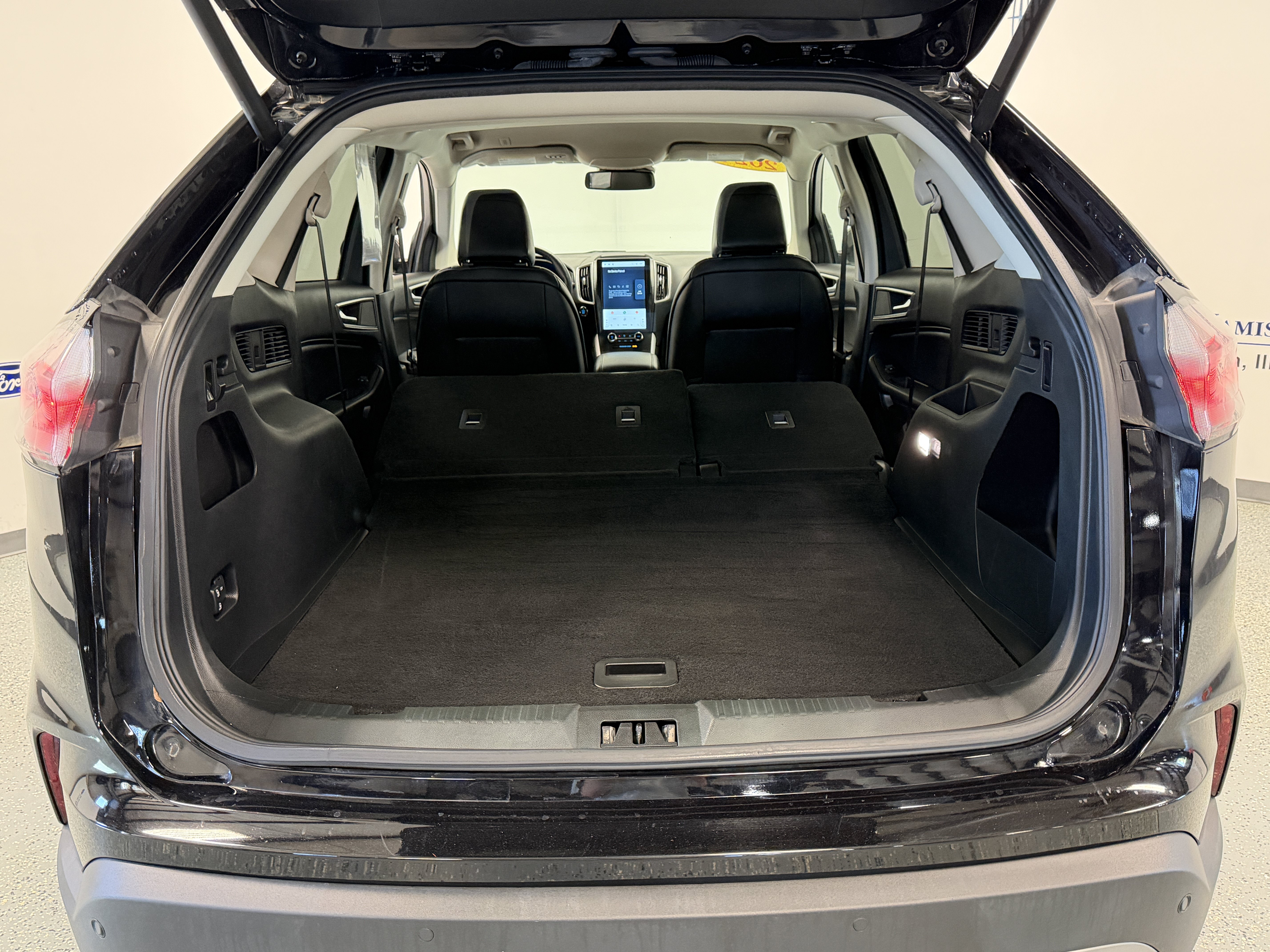 Used 2024 Ford Edge SEL w/ Convenience Package AWD/4WD image 26