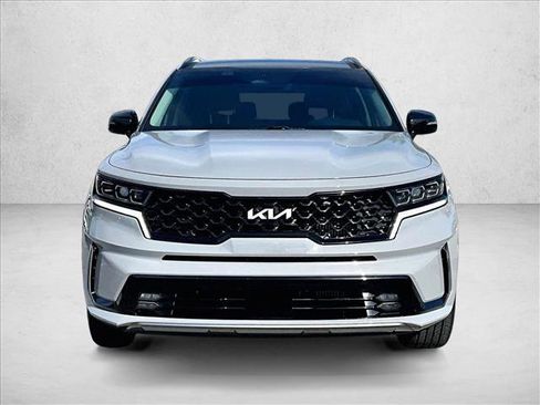 Used 2023 Kia Sorento SX FWD image 3