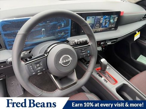 New 2026 Nissan Kicks SR w/ Cold Weather Package image 9