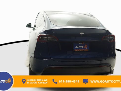 Used 2023 Tesla Model Y 2WD image 15