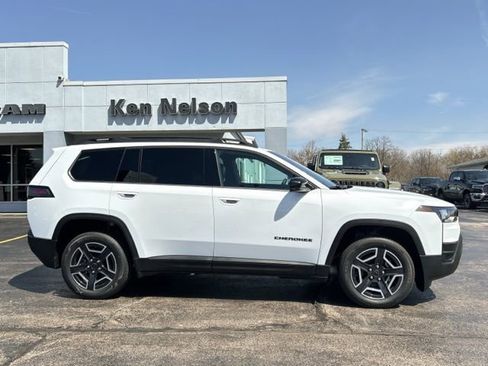 New 2026 Jeep Cherokee Limited image 16