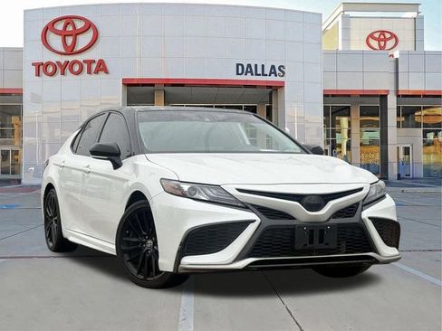 Used 2024 Toyota Camry XSE FWD image 1