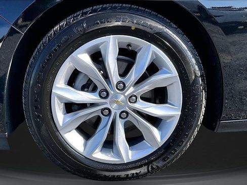Used 2023 Chevrolet Malibu LT FWD image 30