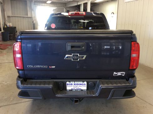 Used 2018 Chevrolet Colorado Z71 w/ Centennial Edition image 4