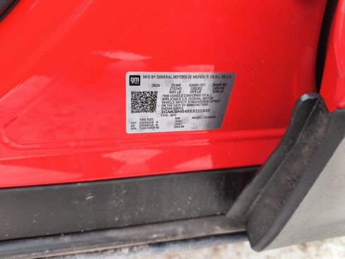 Used 2025 Chevrolet Blazer LT w/ LPO, Floor Liner Package image 32