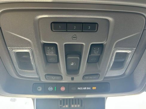 New 2025 GMC Sierra 2500 Denali w/ Denali Reserve Package image 30