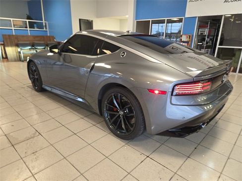 Used 2025 Nissan Z Performance w/ Floor Mat Package image 6