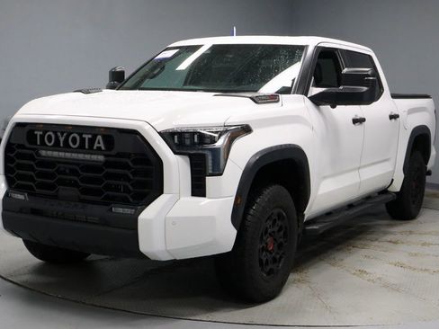 Used 2024 Toyota Tundra TRD Pro w/ TRD Pro Tow Package AWD/4WD image 9