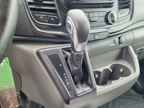 Used 2024 Ford Transit 250 Low Roof w/ Exterior Upgrade Package RWD image 33