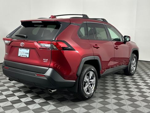 New 2025 Toyota RAV4 XLE image 4