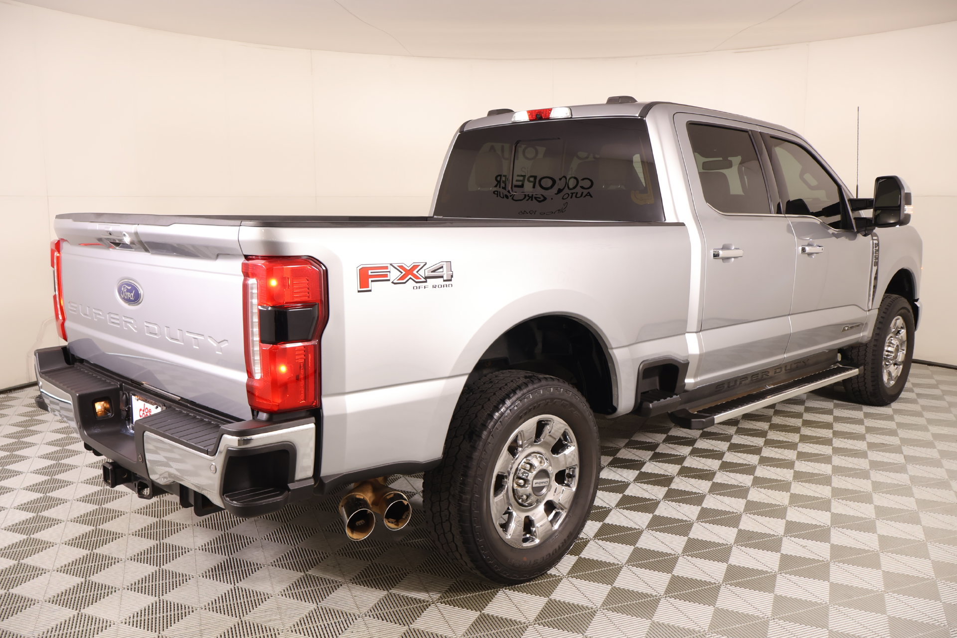 Used 2023 Ford F250 Lariat w/ Chrome Package AWD/4WD image 21