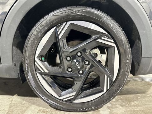 Used 2025 Kia K4 EX image 28