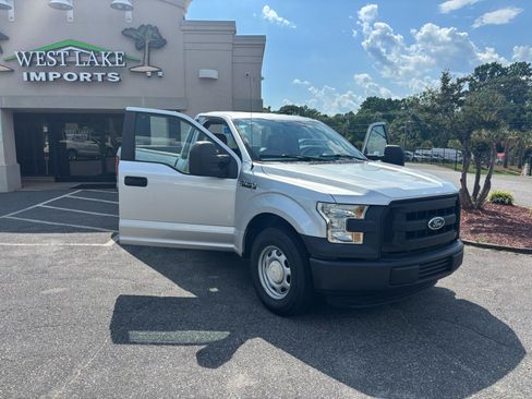 Used 2016 Ford F150 XL w/ Heavy-Duty Payload Package RWD image 17