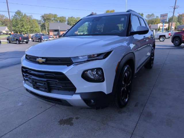 Used 2022 Chevrolet TrailBlazer LT FWD image 4