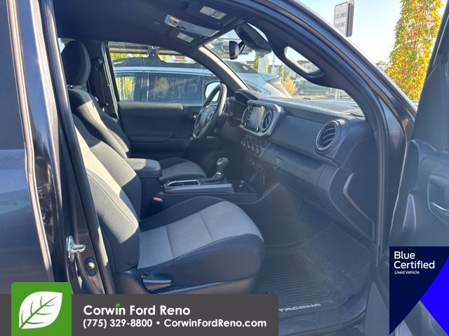 Used 2021 Toyota Tacoma TRD Sport AWD/4WD image 12