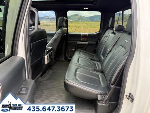 Used 2017 Ford F150 Platinum w/ Equipment Group 701A Luxury AWD/4WD image 31