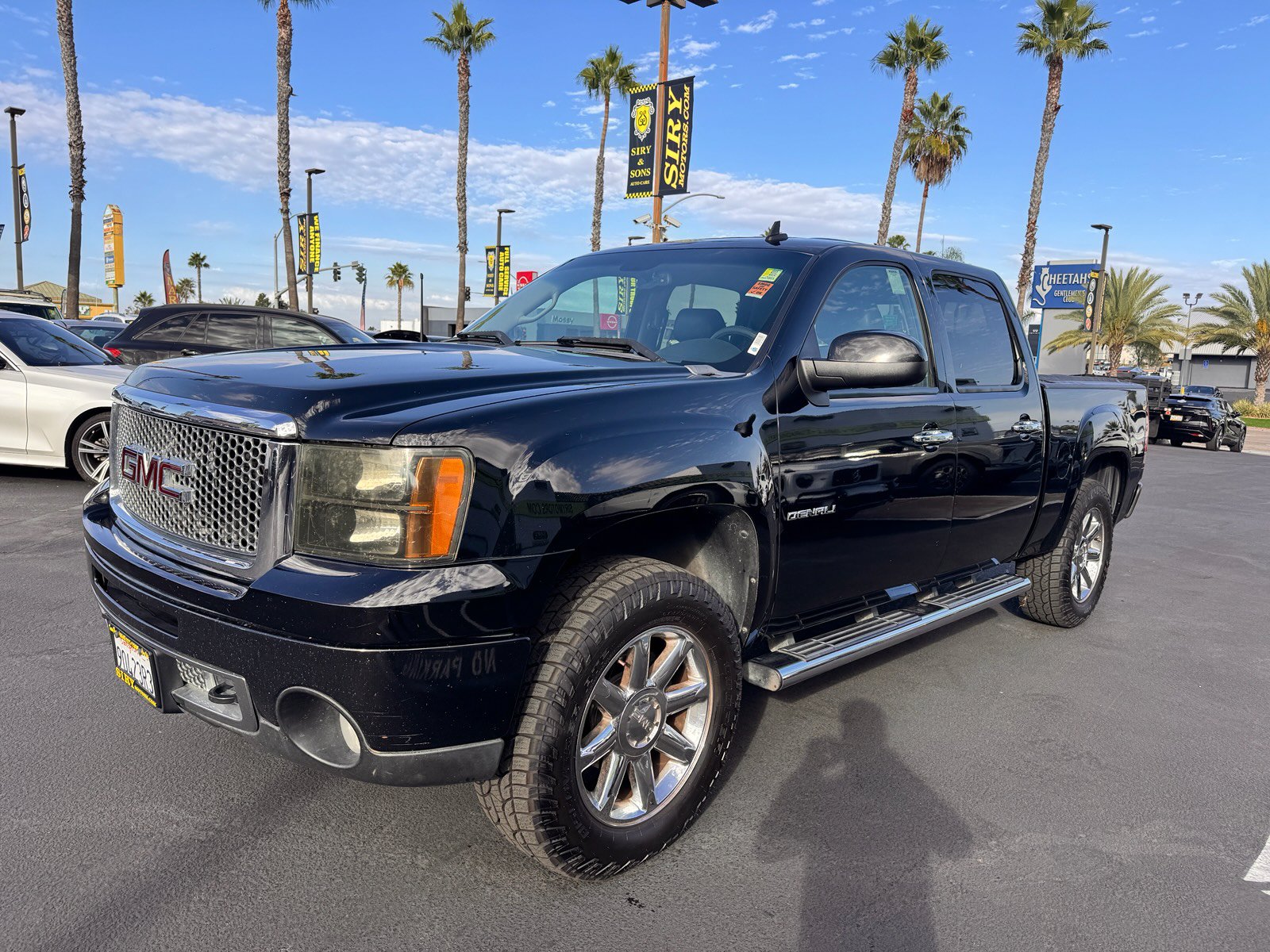 Used 2013 GMC Sierra 1500 Denali w/ LPO, On The Job Package AWD/4WD image 3
