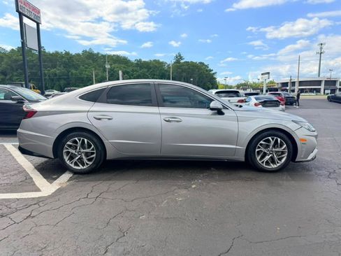 Used 2021 Hyundai Sonata SEL FWD image 9