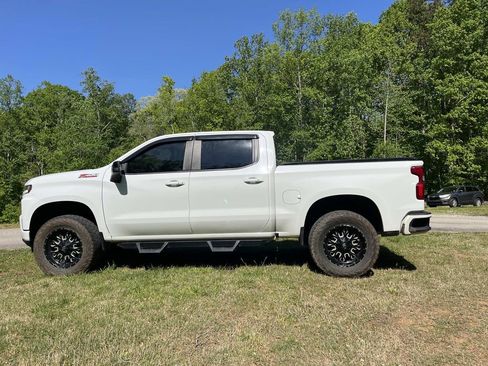 Used 2019 Chevrolet Silverado 1500 RST AWD/4WD image 6