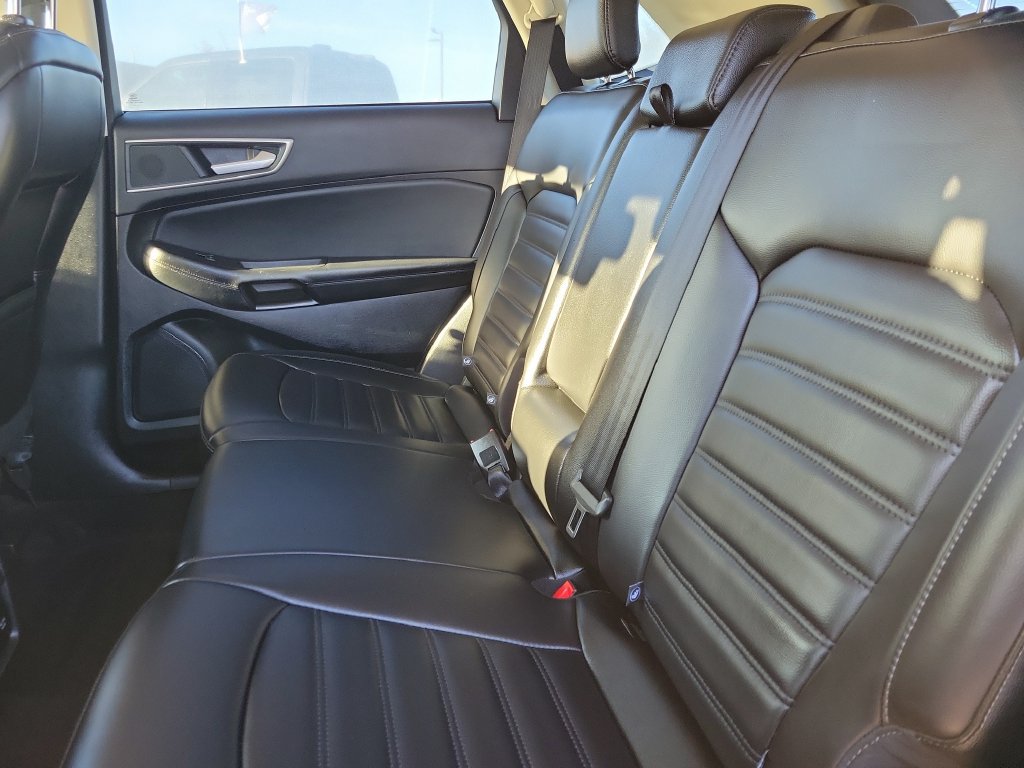 Used 2024 Ford Edge SEL w/ Convenience Package AWD/4WD image 12