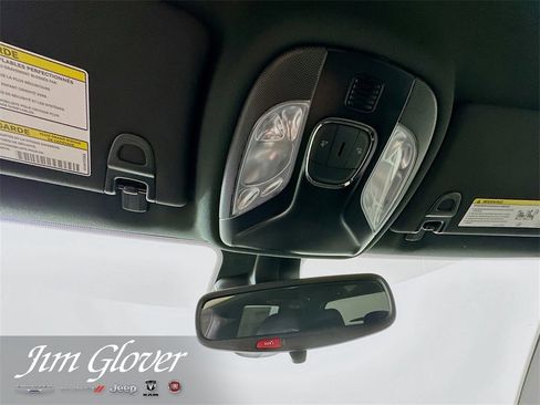 New 2026 Jeep Compass Latitude image 36