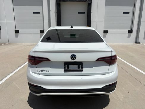 Used 2024 Volkswagen Jetta Sport FWD image 36