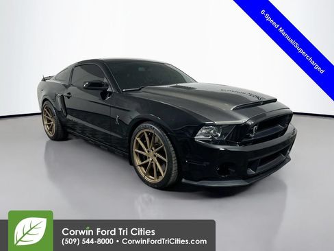 Used 2014 Ford Mustang Shelby GT500 w/ Equipment Group 821A RWD image 1