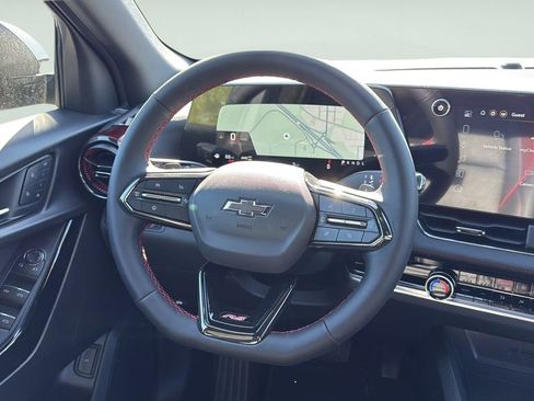 New 2026 Chevrolet Equinox RS w/ Convenience Package III AWD/4WD image 15