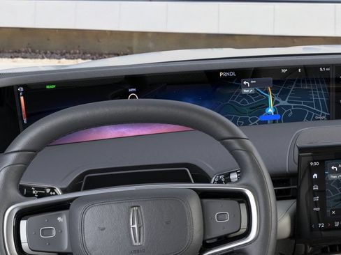 New 2026 Lincoln Nautilus Reserve AWD/4WD image 30
