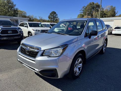 Used 2017 Subaru Forester 2.5i image 19