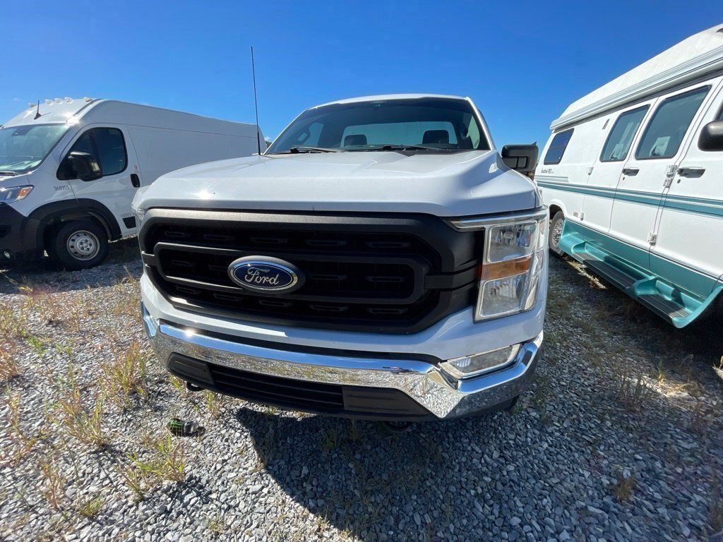 Used 2022 Ford F150 XL w/ Equipment Group 101A High AWD/4WD image 3