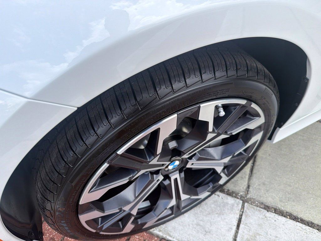 New 2026 BMW 330i Sedan w/ Premium Package RWD image 10