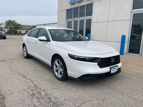 Used 2025 Honda Accord LX image 1