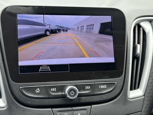Used 2024 Chevrolet Malibu LT FWD image 26