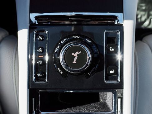 Used 2023 Rolls-Royce Ghost Base w/ Ghost Package image 70