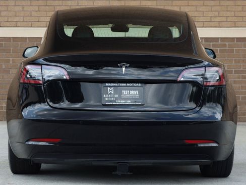 Used 2021 Tesla Model 3 Standard Range Plus RWD image 9