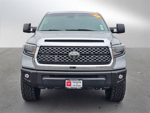 Used 2020 Toyota Tundra SR5 image 8