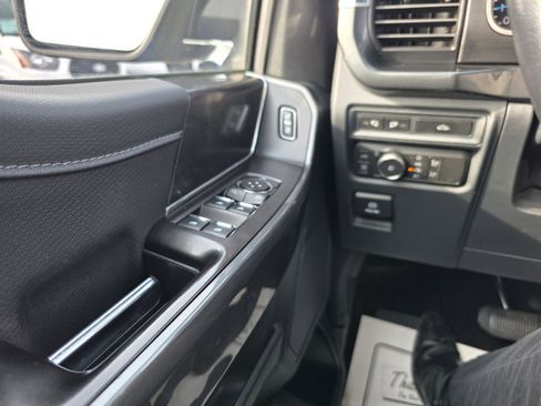 Certified 2022 Ford F150 XLT w/ Equipment Group 302A High image 19