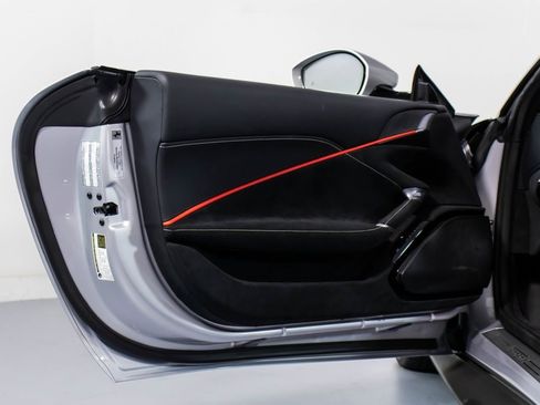 Certified 2025 Ferrari Roma Spider image 35