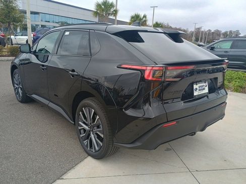 New 2026 Subaru Solterra image 4