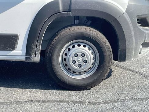 New 2025 RAM ProMaster 2500 w/ Convenience Group image 13